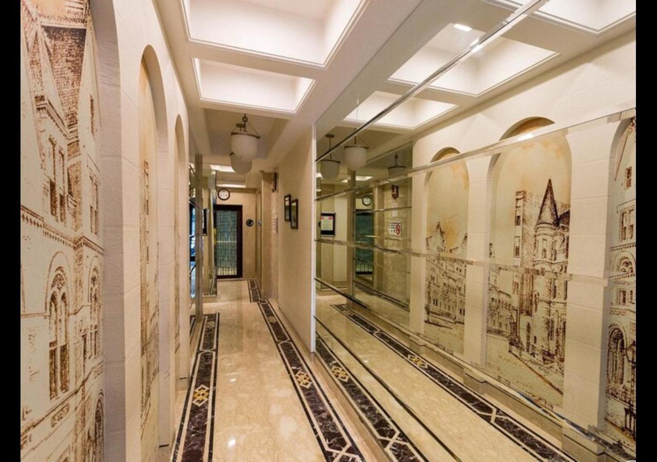 Residency Hotel Fort Mumbai Exterior photo